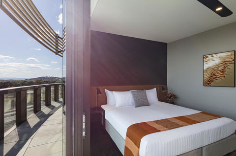 Vibe Hotel Canberra - Perths Hotel 10