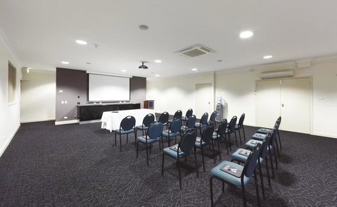 Ibis Styles Canberra - Perths Hotel 14