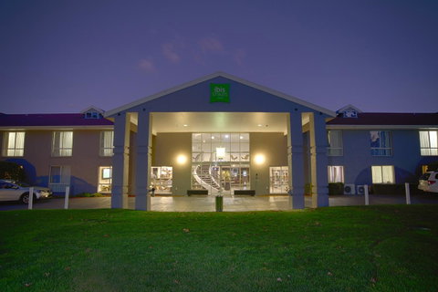 Ibis Styles Canberra - Perths Hotel 5