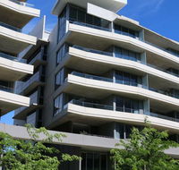 Accommodate Canberra - Realm Residences - Perths Hotel