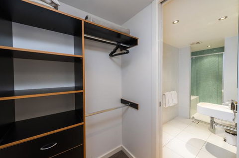 Trieste 4 - Perths Hotel 6