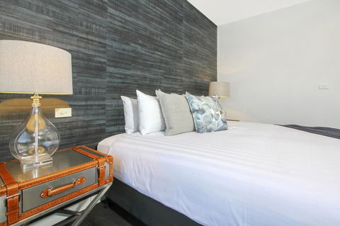Accommodate Canberra - Parbery - Perths Hotel 0