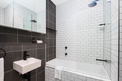 Accommodate Canberra - Parbery - Perths Hotel 14