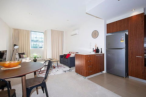 Spacious 1BR Stylish New Acton Apartment +Parking - Perths Hotel 8