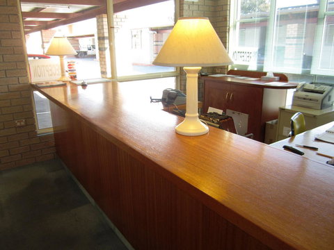 Canberra Lyneham Motor Inn - Perths Hotel 5