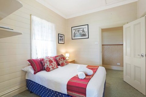 Heritage House Motel & Units - Perths Hotel 16