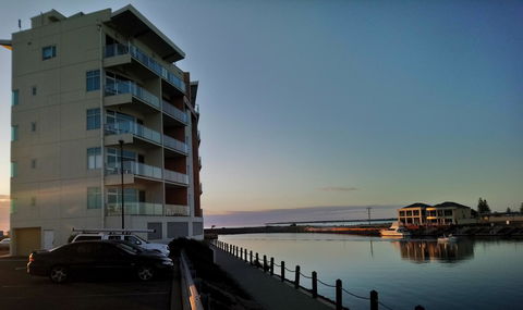 Wallaroo Marina Executive Apartments - Perths Hotel 15
