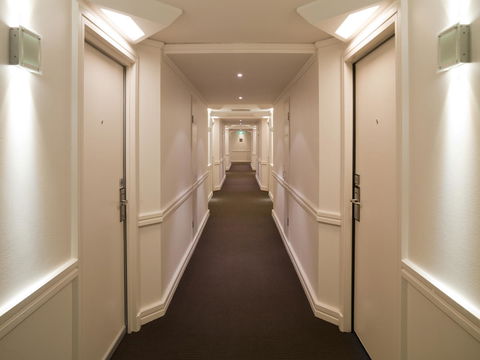 Hotel Grand Chancellor Adelaide - Perths Hotel 32