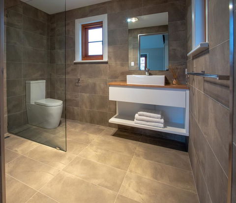 Lucy's Cottage - Perths Hotel 4