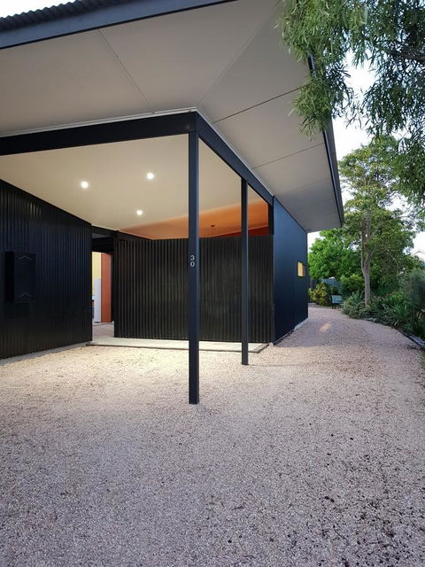 Sinclair Eco House - Perths Hotel 2