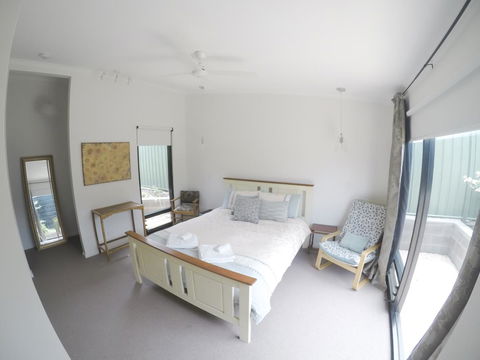 Sinclair Eco House - Perths Hotel 8