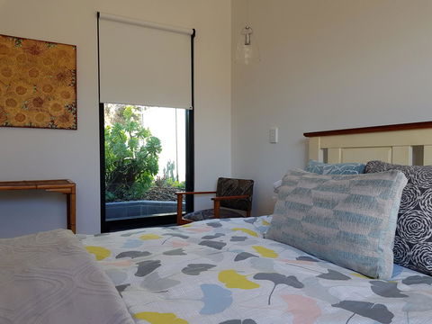 Sinclair Eco House - Perths Hotel 29