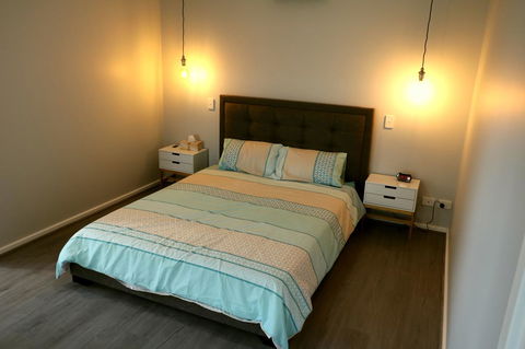 The Purple Door On Seaview - Perths Hotel 10