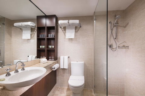 Stamford Plaza Adelaide - Perths Hotel 9
