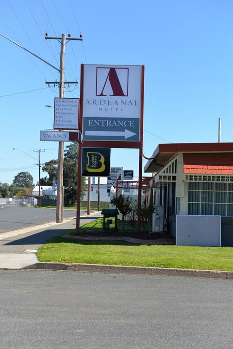 Ardeanal Motel - Perths Hotel 3