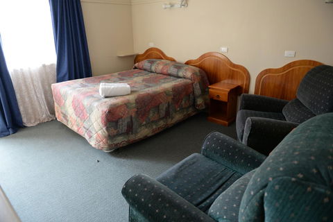 Ardeanal Motel - Perths Hotel 35