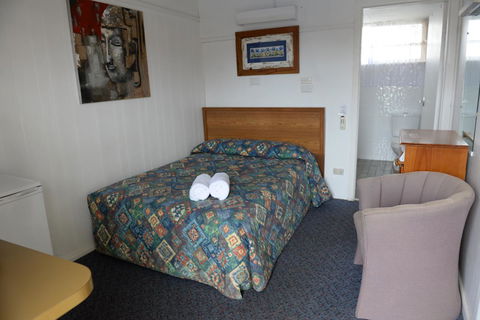 Ardeanal Motel - Perths Hotel 23