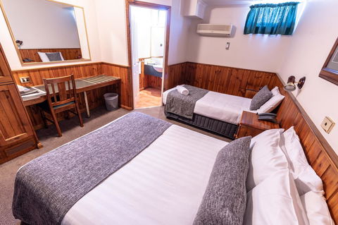 Astor Inn - Perths Hotel 10