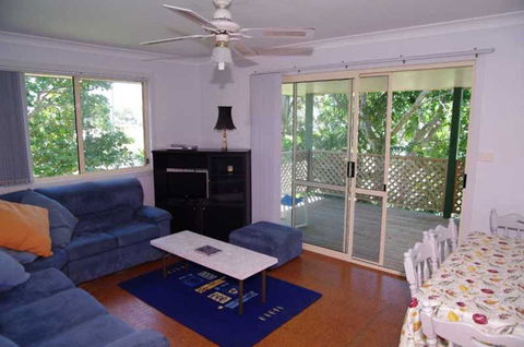 Bellhaven 1, 17 Willow Street - Perths Hotel 1