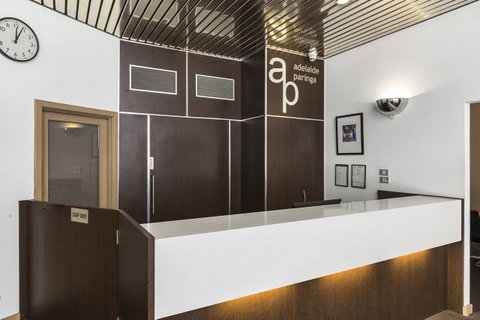 Adelaide Paringa - Perths Hotel 18