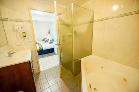 Jacksons Motor Inn - Perths Hotel 9