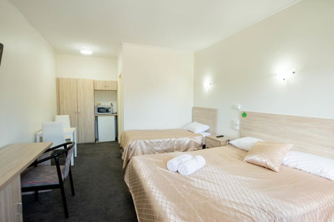 Jacksons Motor Inn - Perths Hotel 14