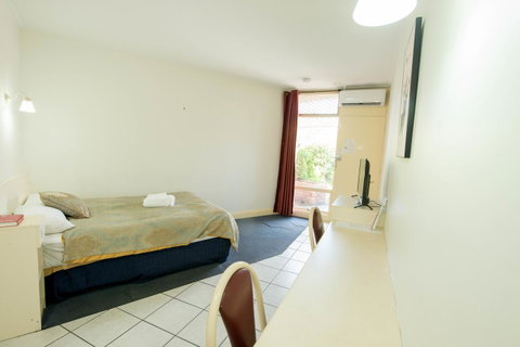 Jacksons Motor Inn - Perths Hotel 33