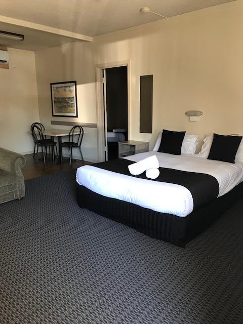 Bay Motel Hotel - Perths Hotel 7