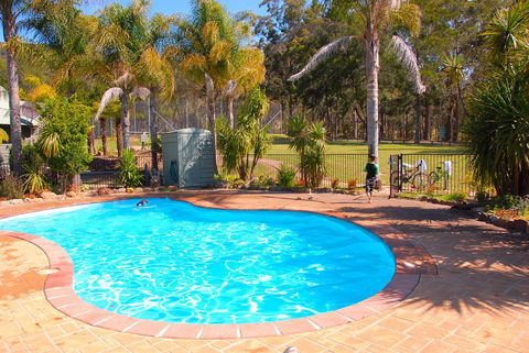 SkyView Villa - Perths Hotel 14