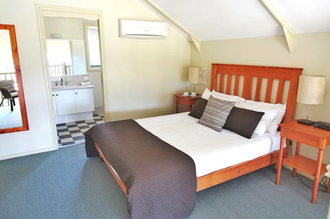 SkyView Villa - Perths Hotel 9