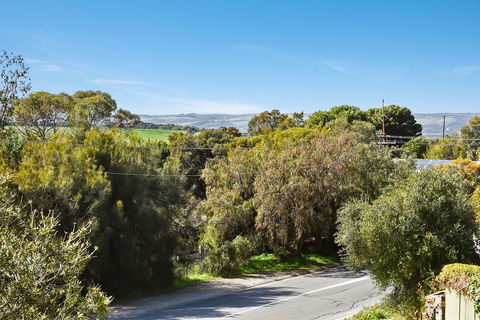 Port Of Call - Port Willunga - C21 SouthCoast Holidays - Perths Hotel 26
