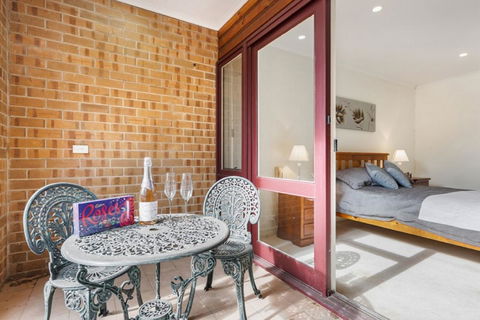 Adelaide Style Accommodation-Close To City-North Adelaide-3 Bdrm- FREE Parking - Perths Hotel 15