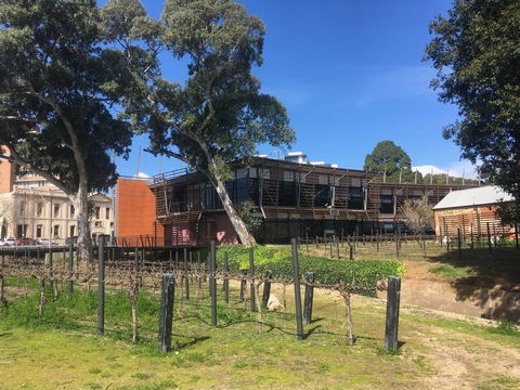 Adelaide Style Accommodation-Close To City-North Adelaide-3 Bdrm- FREE Parking - Perths Hotel 39