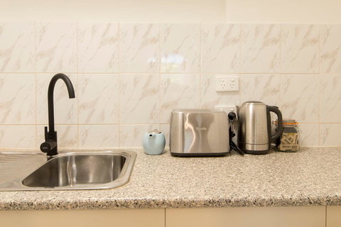 The Manor Basket Range - Perths Hotel 9