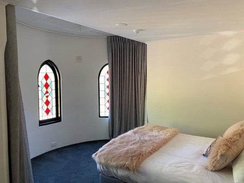 The Manor Basket Range - Perths Hotel 13