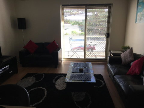 Adelaide - Semaphore Beach Front - Perths Hotel 3