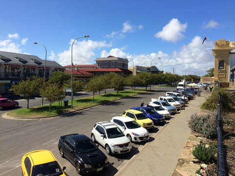 Adelaide - Semaphore Beach Front - Perths Hotel 26