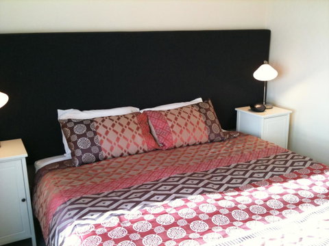 Adelaide - Semaphore Beach Front - Perths Hotel 12