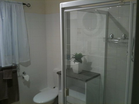 Adelaide - Semaphore Beach Front - Perths Hotel 20
