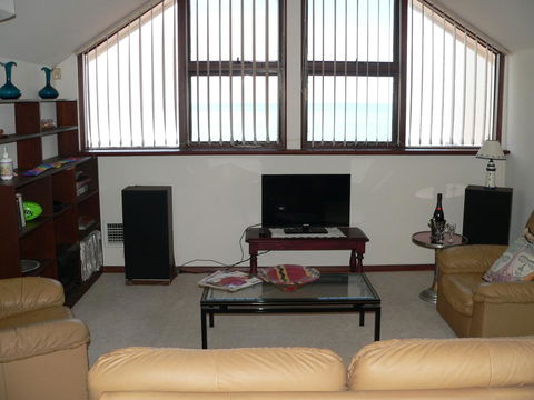 Brighton Beach House - Perths Hotel 6