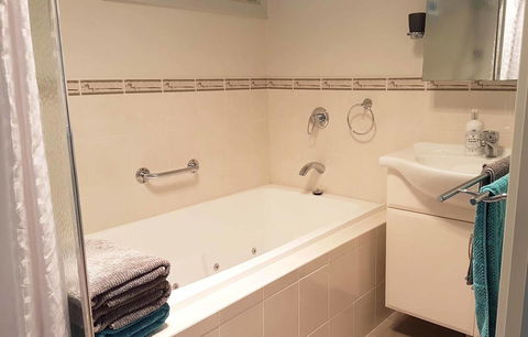 Admirals Inn - Perths Hotel 5