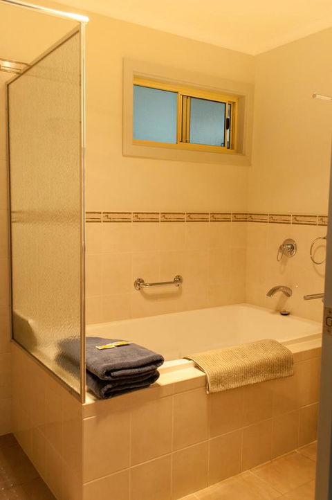 Admirals Inn - Perths Hotel 20