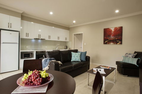 Renmark Holiday Apartments - Perths Hotel 5