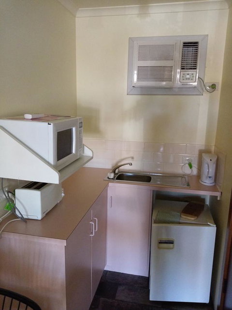 Milang Lakes Motel - Perths Hotel 4
