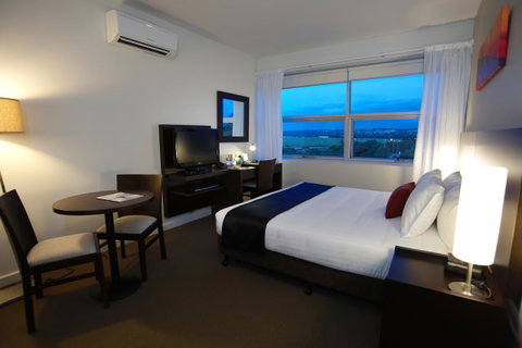 Quest Mawson Lakes - Perths Hotel 2