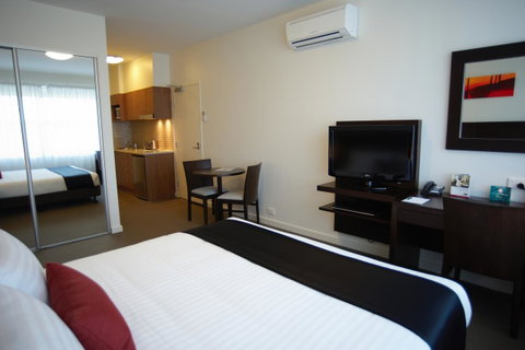 Quest Mawson Lakes - Perths Hotel 3