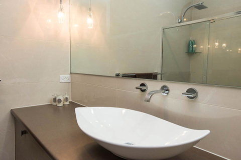 Lavina Luxury Beach House - Perths Hotel 29