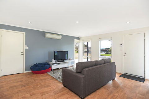 'Hope House' - Encounter Bay - Perths Hotel 11