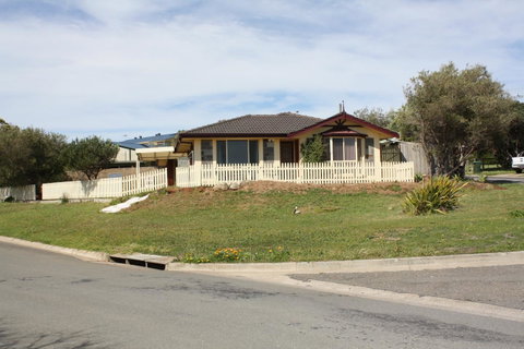 Maslin Beach House - Perths Hotel 0