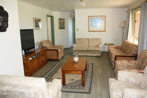 Maslin Beach House - Perths Hotel 8